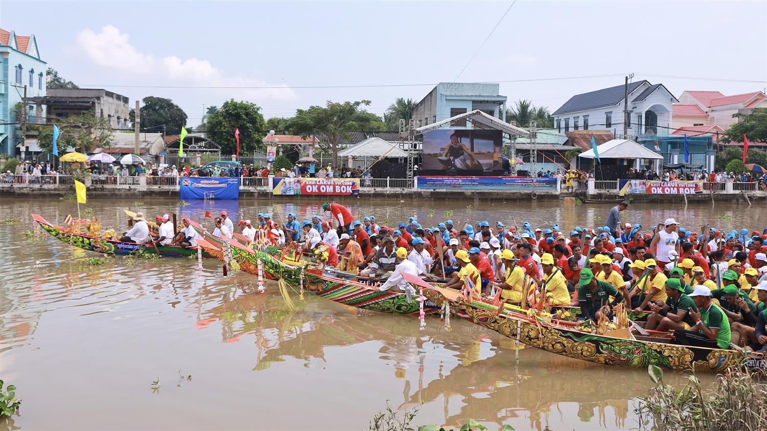 Đua Ghe Ngo Trà Vinh - Lễ Hội Nước Sôi Động Và Hùng Dũng Gallery 2