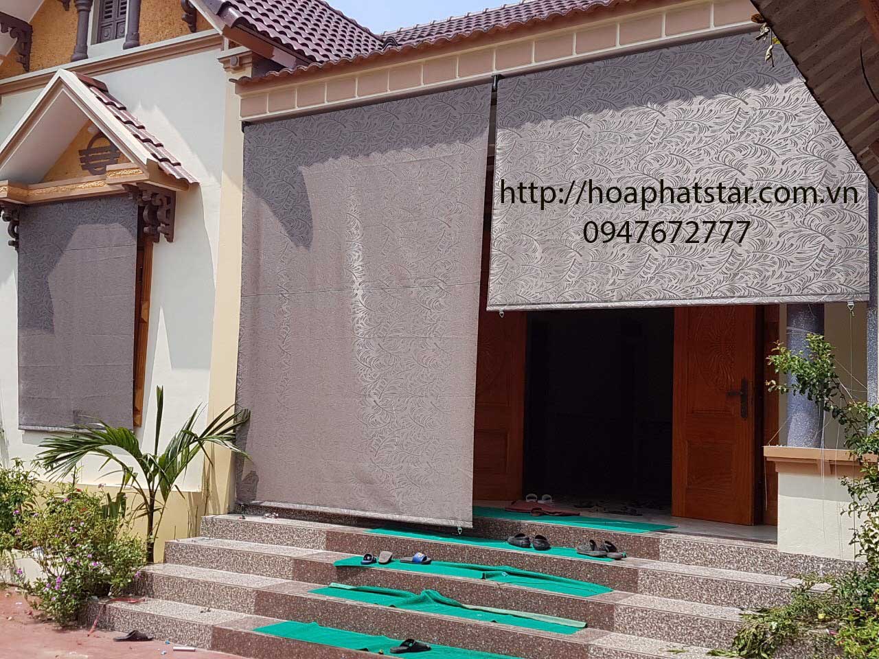Rèm Che Nắng Ban Công Tự Cuốn: Giải Pháp Hoàn Hảo Cho Ban Công Nhà Bạn