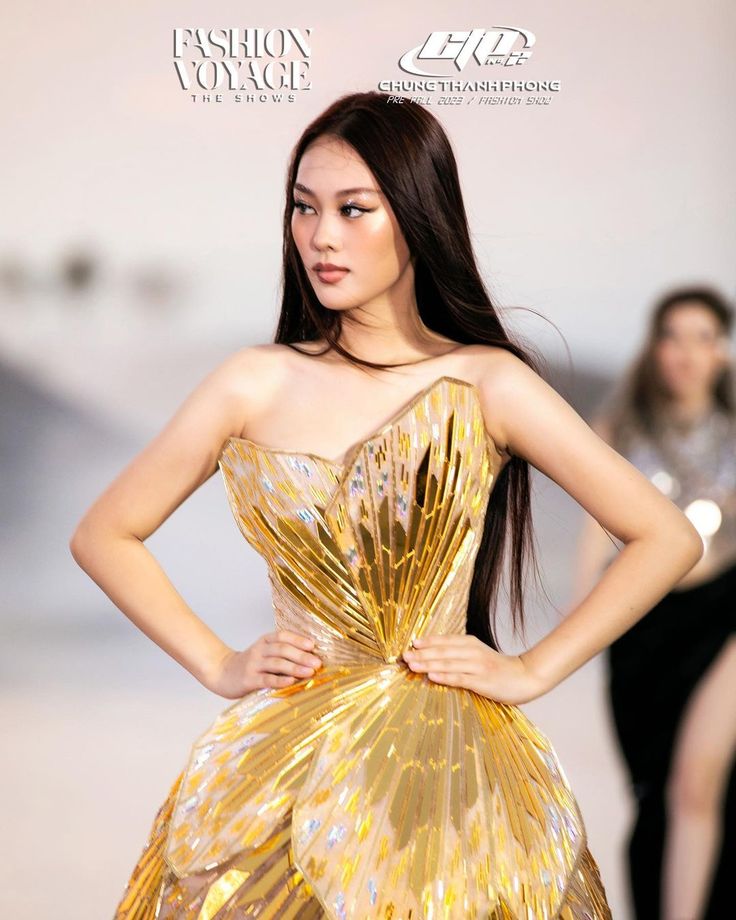RIN by Chung Thanh Phong: Thương hiệu thời trang cao cấp dành cho phái đẹp