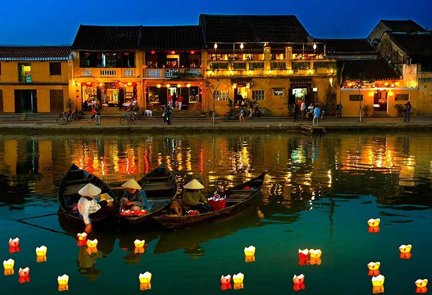 Sông ở Hội An tên gì?