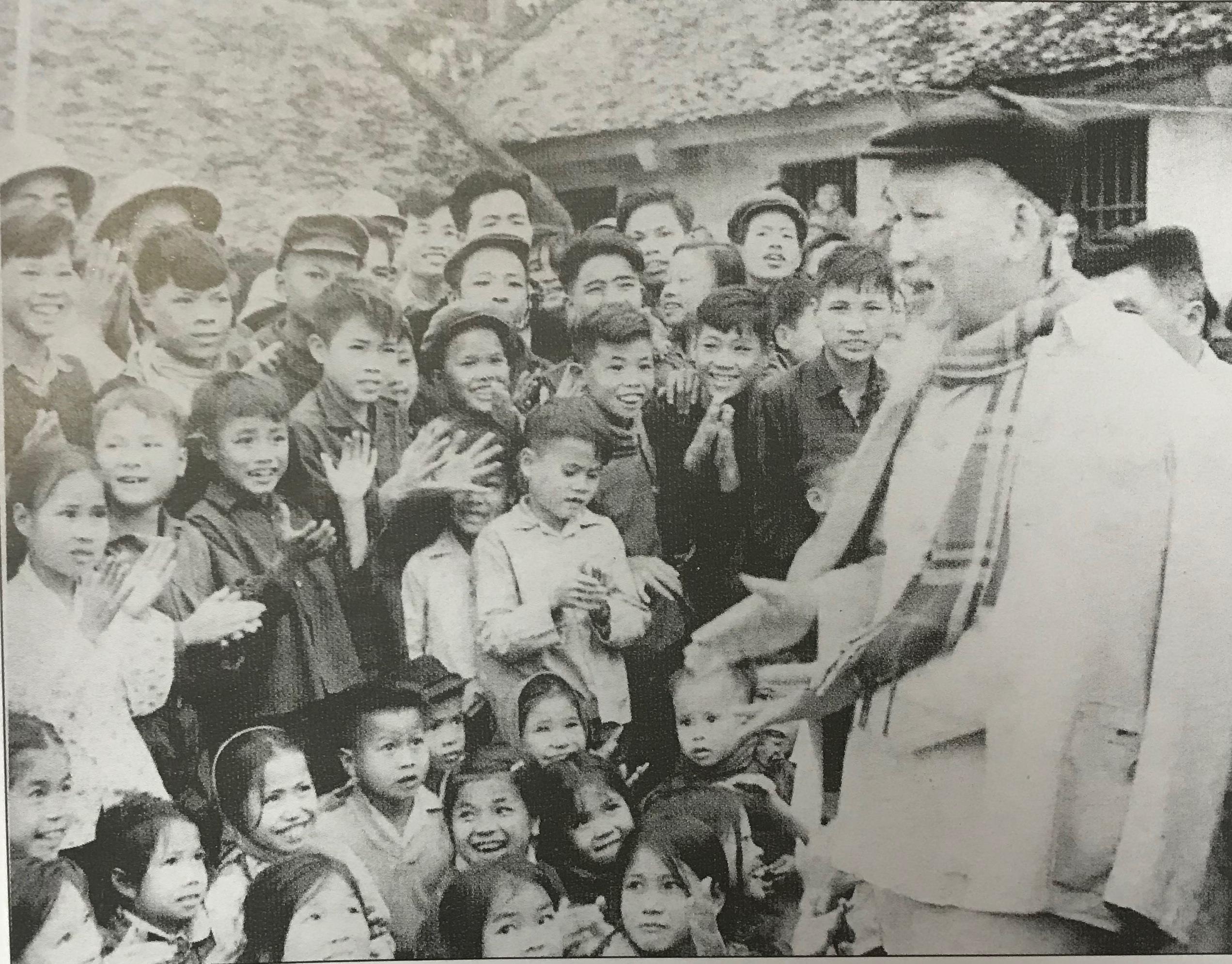 Cảm nhận về Chủ tịch Hồ Chí Minh Gallery 1
