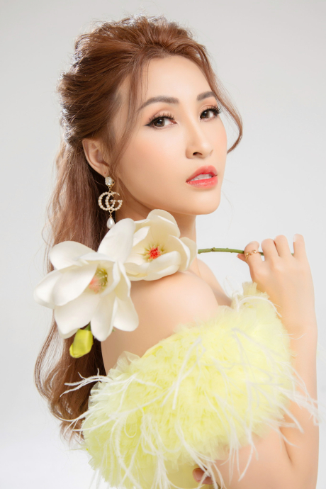 Dáng Dở Vĩnh Thuyên Kim Gallery 1
