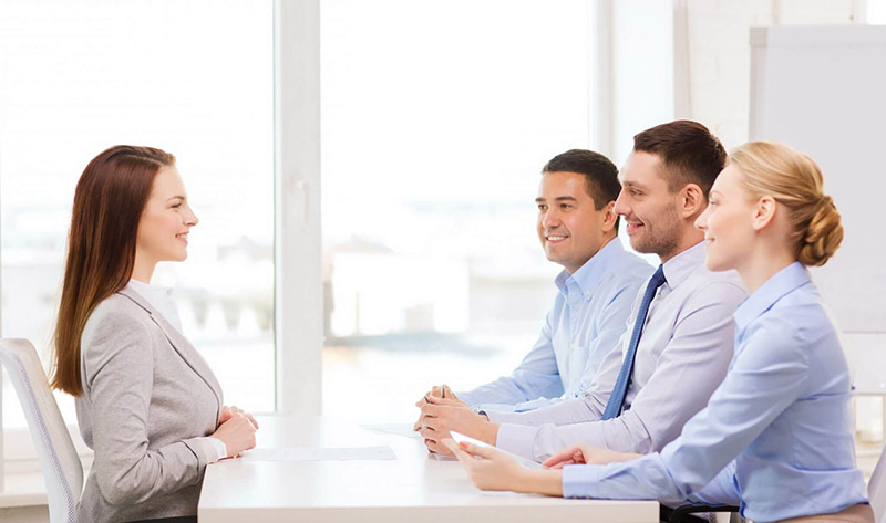 Sự tự tin trong giao tiếp: Bí quyết chinh phục mọi cuộc trò chuyện