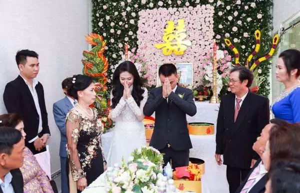 Sui Gia Tiếng Anh Là Gì?