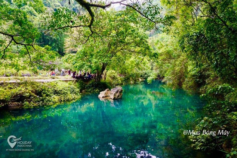 Tất Cảnh Pác Bó - Nơi Hồ Chủ Tịch Sống và Làm Việc Gallery 2