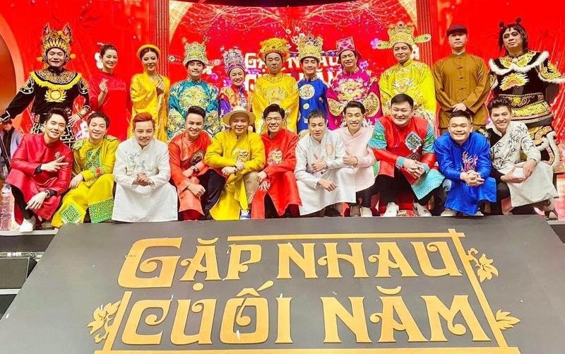 Táo Quân Chiếu Lại Lúc Mấy Giờ?