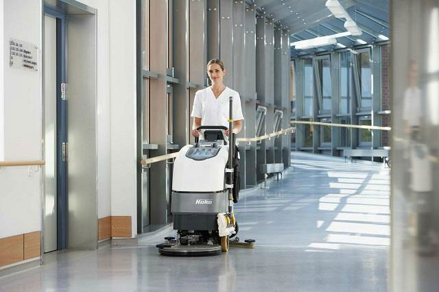Tạp vụ văn phòng Q3: Dịch vụ vệ sinh chuyên nghiệp, giá cả cạnh tranh