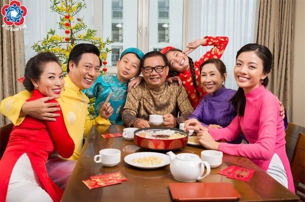 Tết Sum Vầy Bên Gia Đình