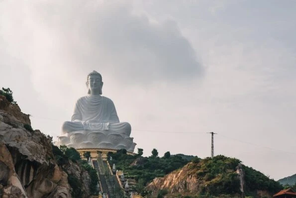 Tượng Phật Chùa Ông Núi Cao Bao Nhiêu Mét? Gallery 1
