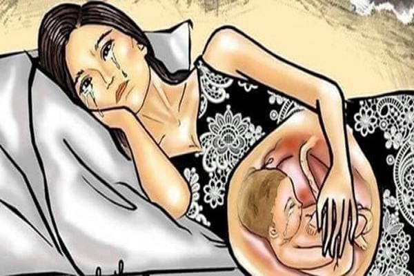Thai Nhi Đạp Nhiều Khi Mẹ Khóc