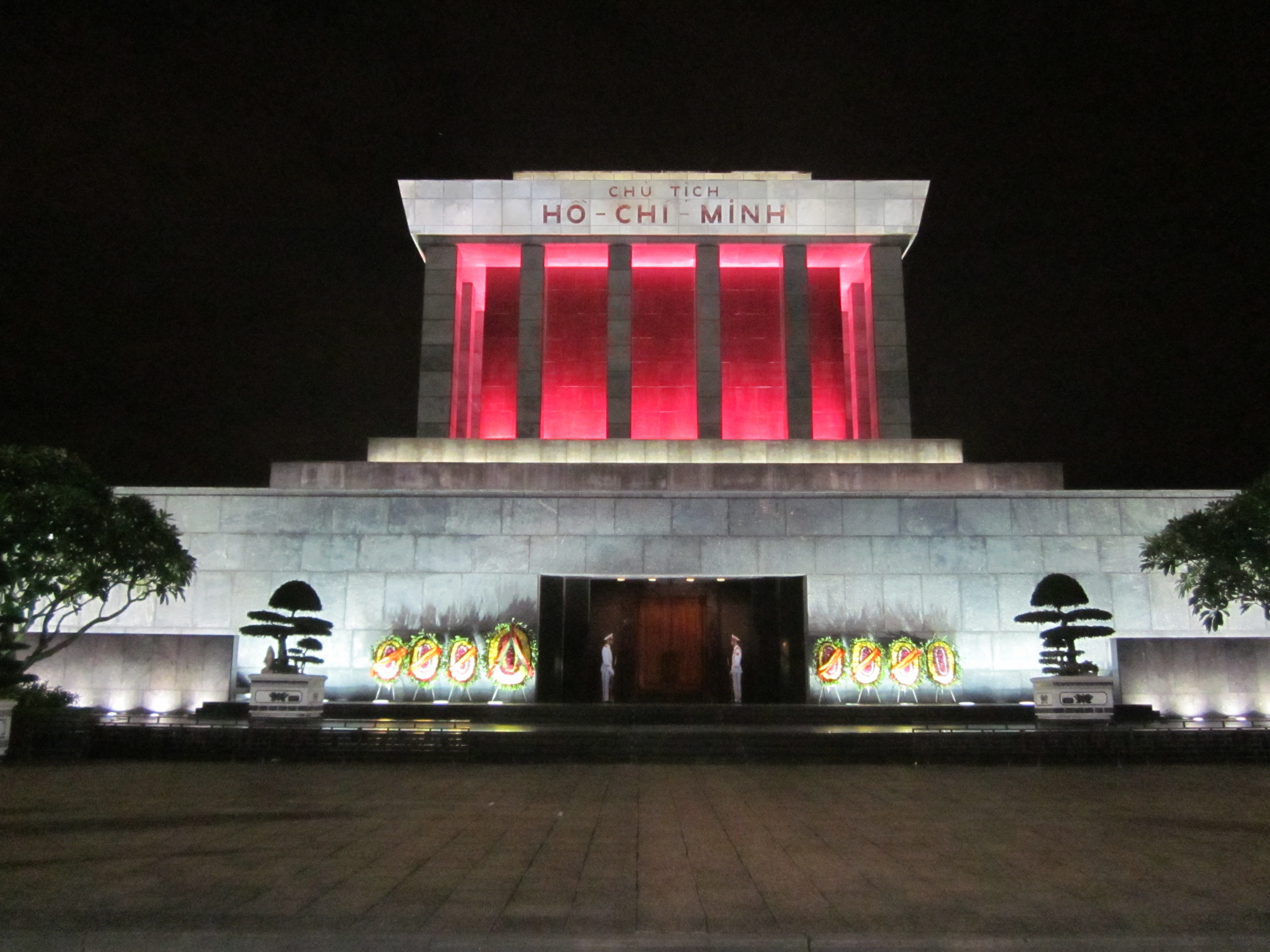 Kinh nghiệm đi Lăng Bác chi tiết nhất Gallery 2