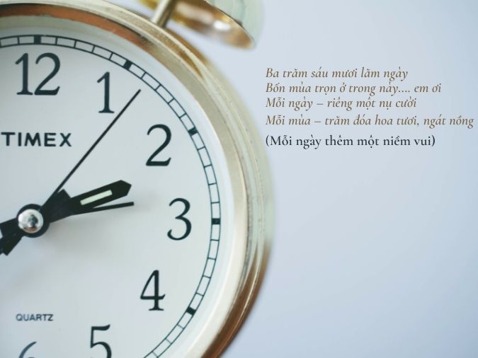 Thơ Về Thời Gian: Những Áng Thơ Sâu Lắng Về Sự Trôi Chảy Của Thời Gian