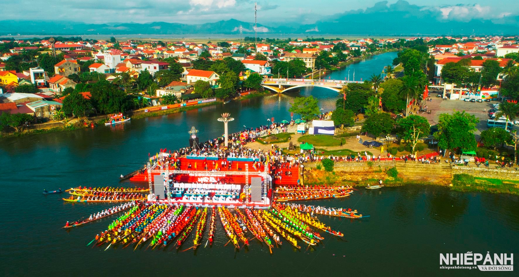 Lễ hội đua thuyền trên sông Kiên Giang Gallery 1