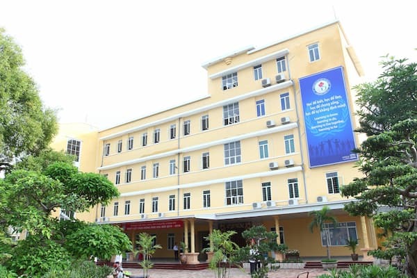 Trường THPT Nguyễn Công Trứ Nam Định Gallery 1