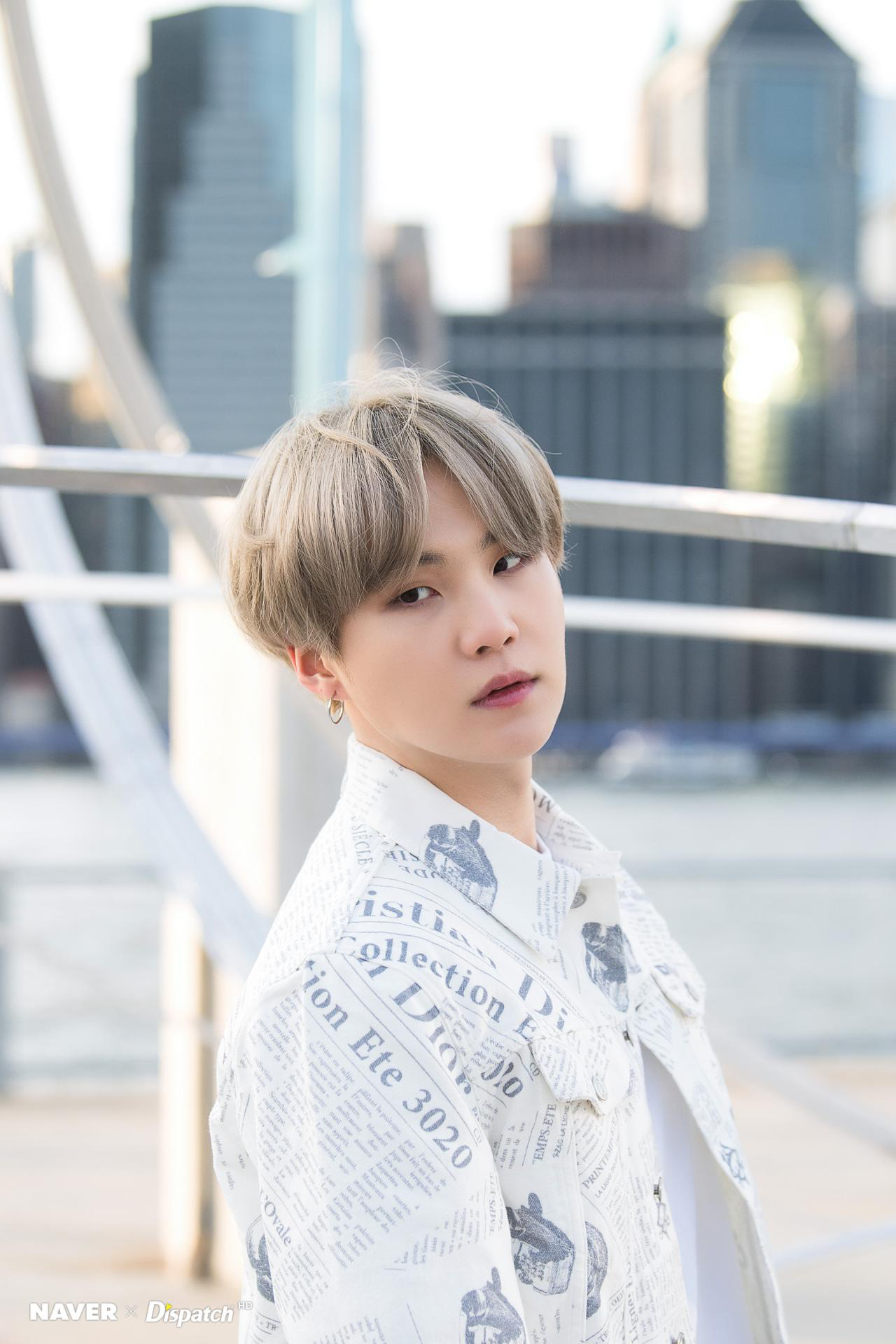 Thành viên BTS nào bị cận thị? Gallery 1