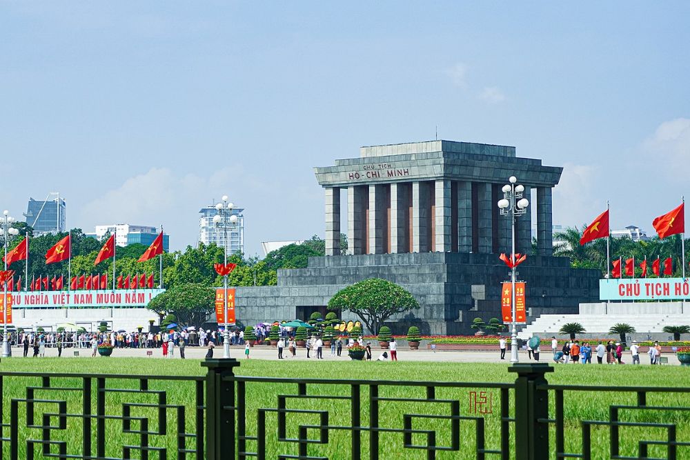 Cổng vào Lăng Chủ tịch Hồ Chí Minh Gallery 2