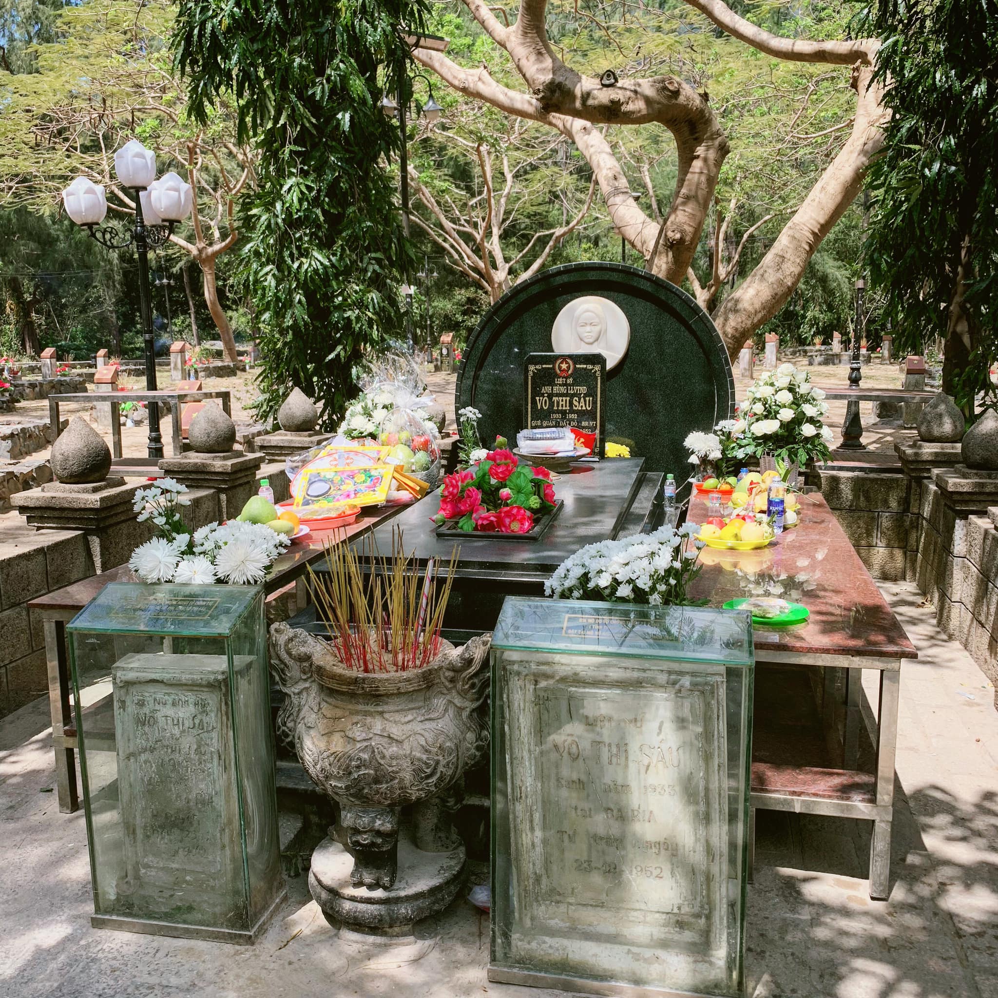 Mộ Cô Võ Thị Sáu Gallery 1