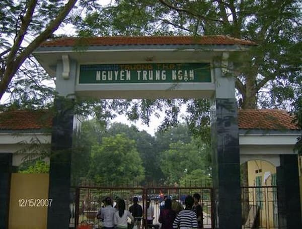 THPT Nguyễn Trung Ngạn: Thông tin tuyển sinh, chất lượng đào tạo và hoạt động ngoại khóa