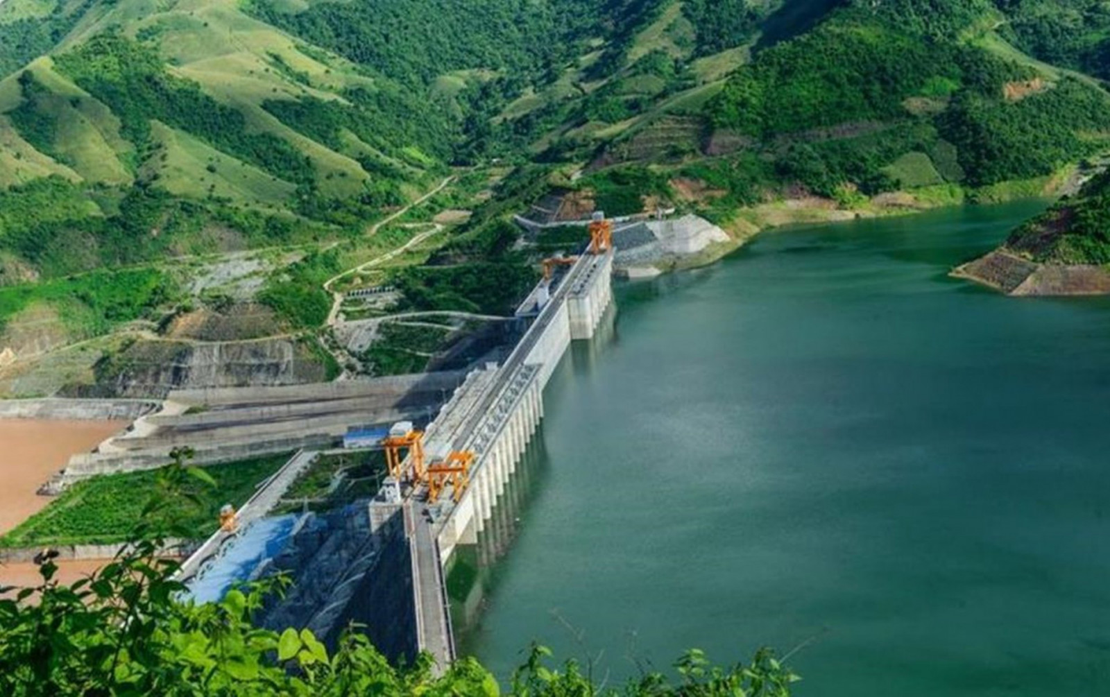 Tiềm năng Thủy điện Lớn nhất của Nước ta tập trung trên Hệ thống Sông nào?