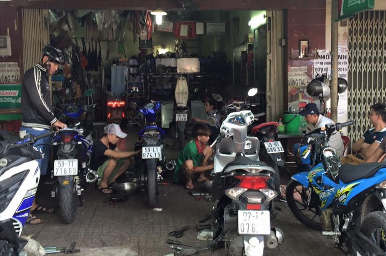 Tiệm Vá Xe Gần Đây