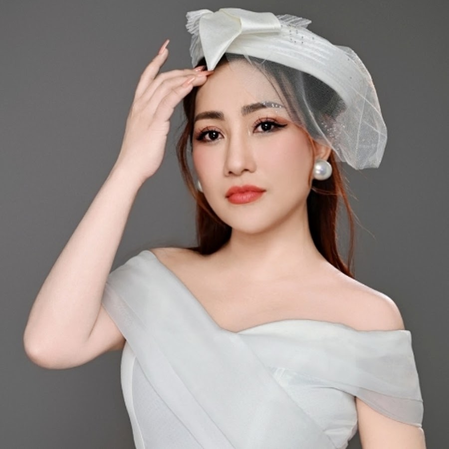 Tiểu sử Ca sĩ Thân Minh Trang