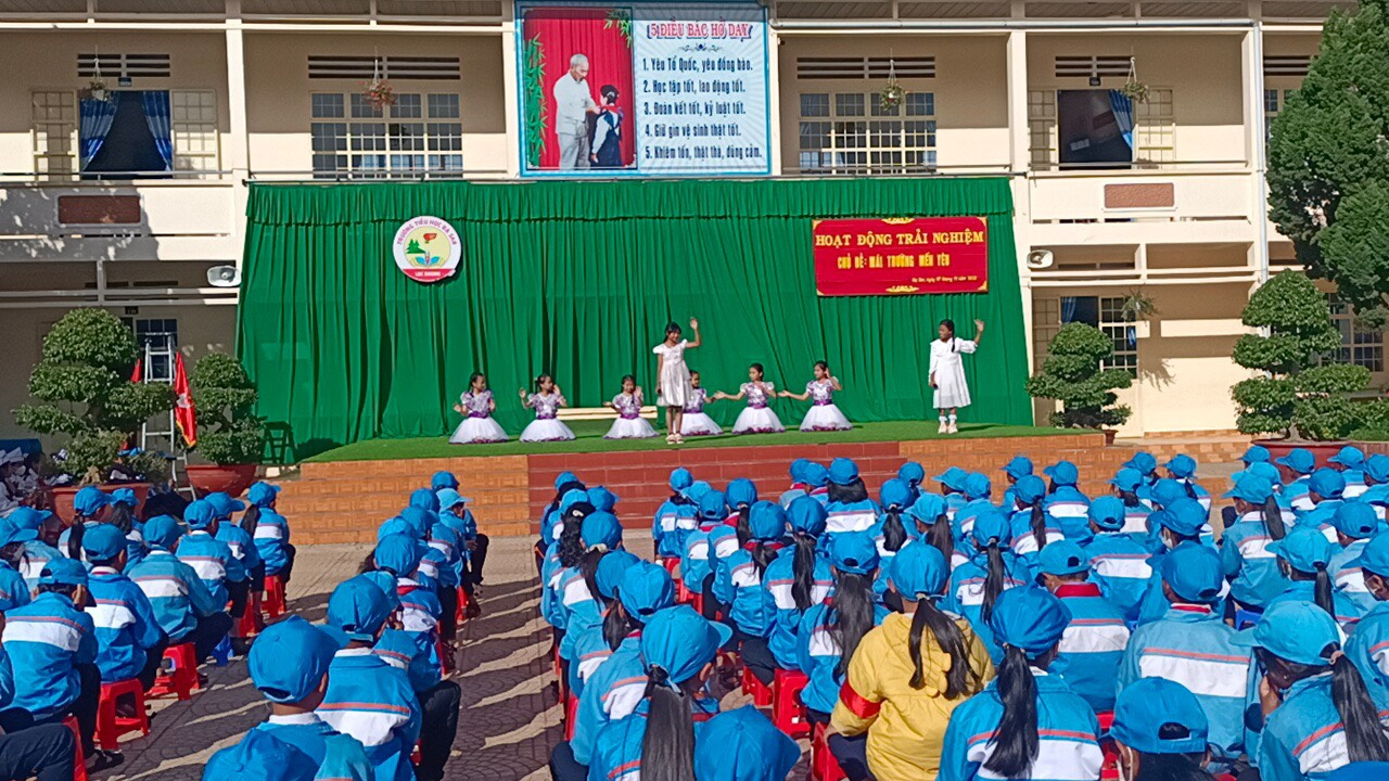 Mai Trường Mến Yêu Gallery 2
