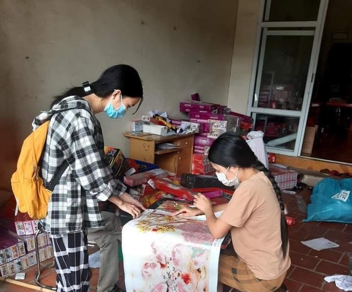 Nhận tranh thêu về nhà làm - Cơ hội kiếm thêm thu nhập tại nhà Gallery 1