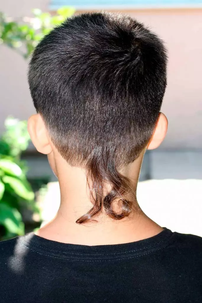 Tính Cách Người Có Tóc Đuôi Chuột: Thực Sự Như Thế Nào?