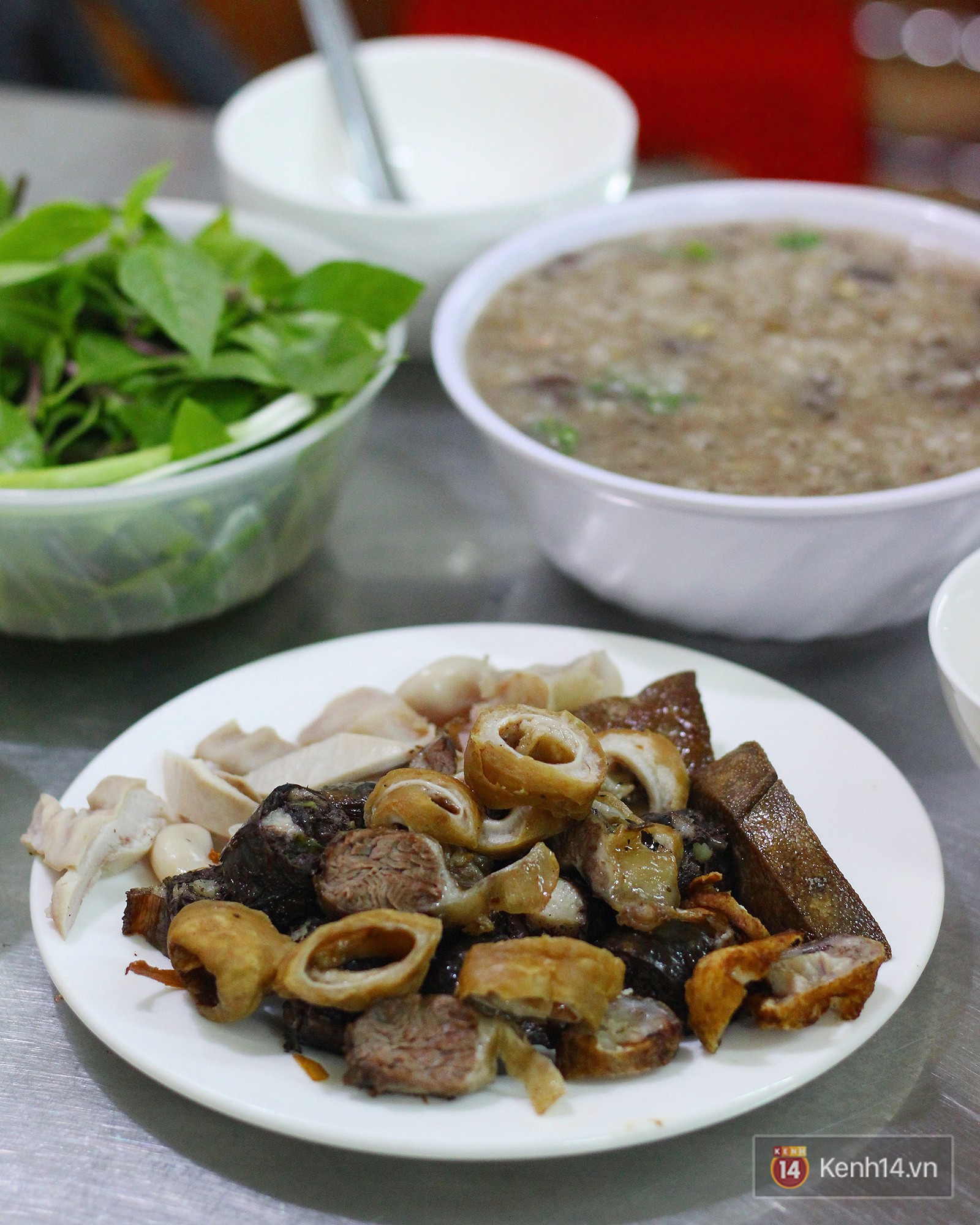 Tình Yêu Như Bát Cháo Lòng