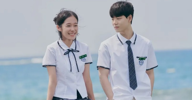 Tình Yêu Tuổi Học Trò: Được Gì Và Mất Gì?