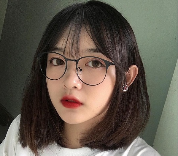 Tóc Mái Cho Người Đeo Kính Cận: Lựa Chọn Hoàn Hảo Che Khuyết Điểm Và Tăng Vẻ Đẹp Gallery 2