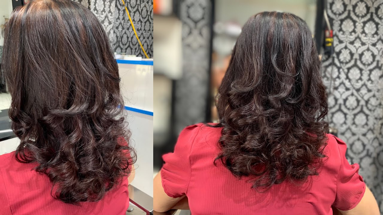 Kiểu Tóc Xoăn Sang Trọng và Thời Trang Cho Phụ Nữ Trung Tuổi