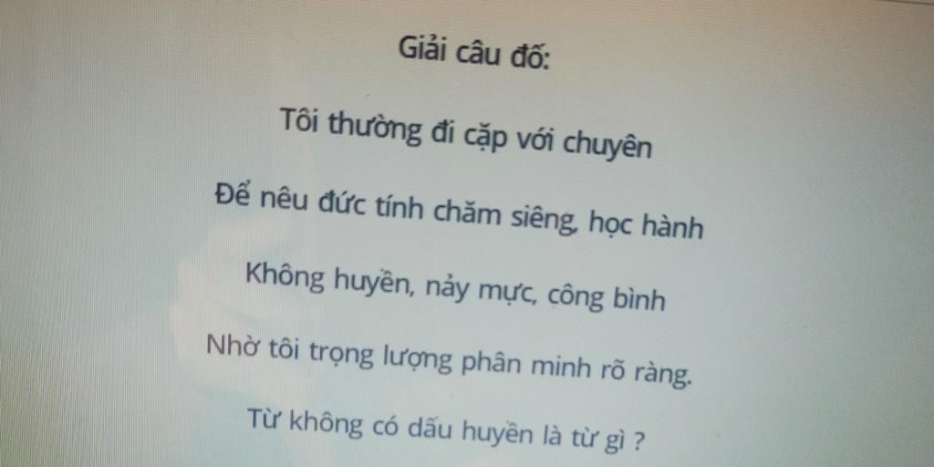Tôi Thường Đi Cặp Với Chuyên