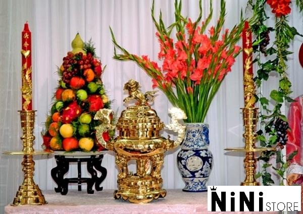 Trái cây chưng bàn thờ ngày cưới: Lựa chọn nào mang ý nghĩa tốt lành?