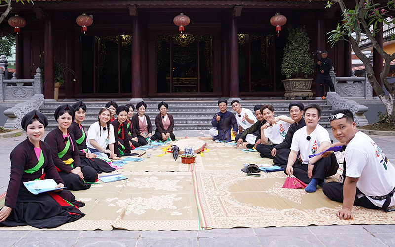 Trên Quê Hương Quan Họ Gallery 2