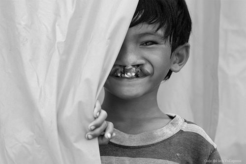 Luôn dõi theo từng nụ cười ánh mắt của em Gallery 1