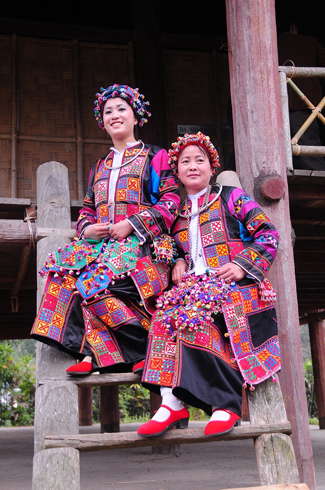 Trang phục người Lô Lô