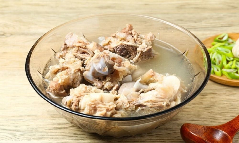 Trẻ mấy tháng tuổi thì ăn được nước hầm xương? Gallery 2