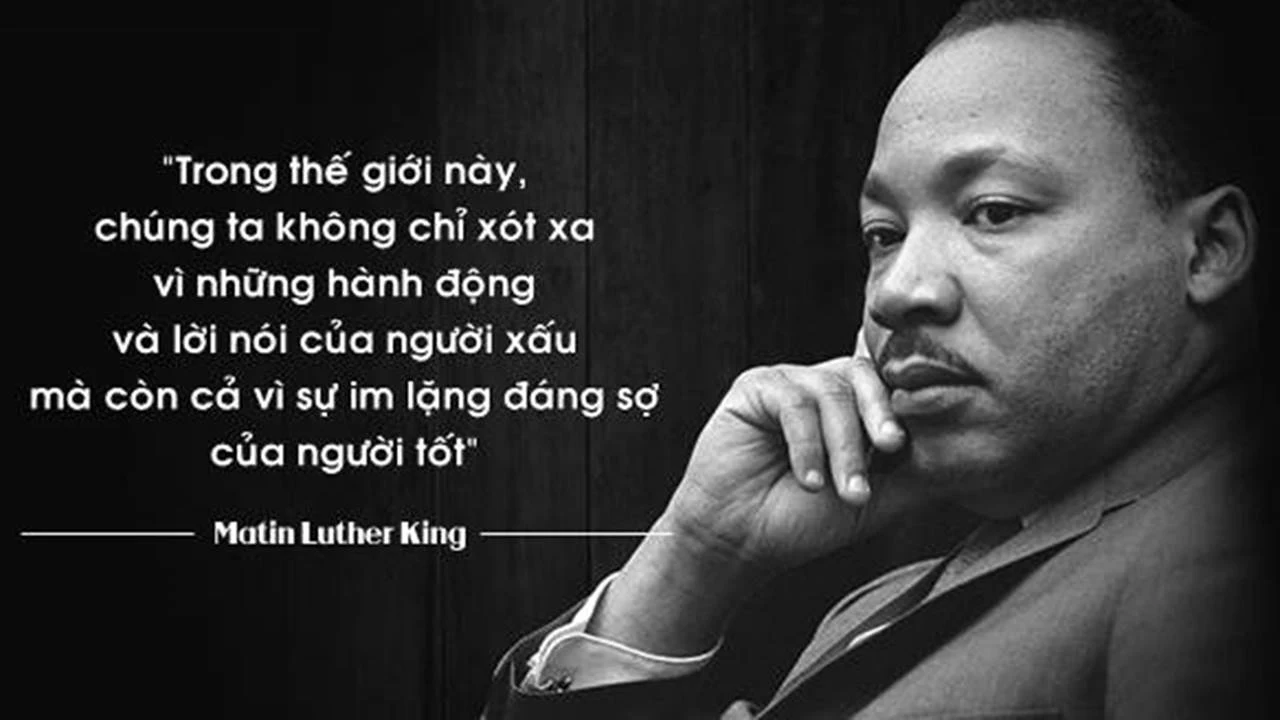 Trong thế giới này chúng ta không chỉ xót xa