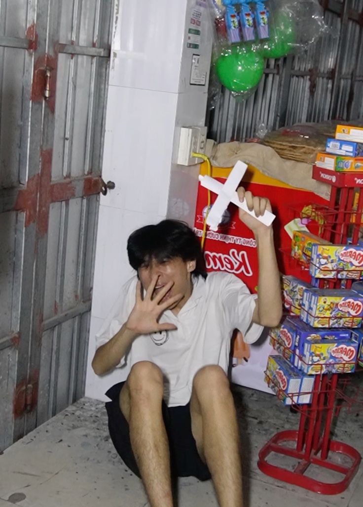 Trừ Tà Meme: Nguồn Gốc, Ý Nghĩa và Sự Phát Triển