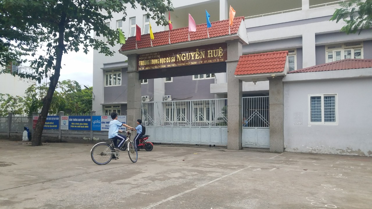 Trường THCS Nguyễn Huệ Quận 12 Gallery 1