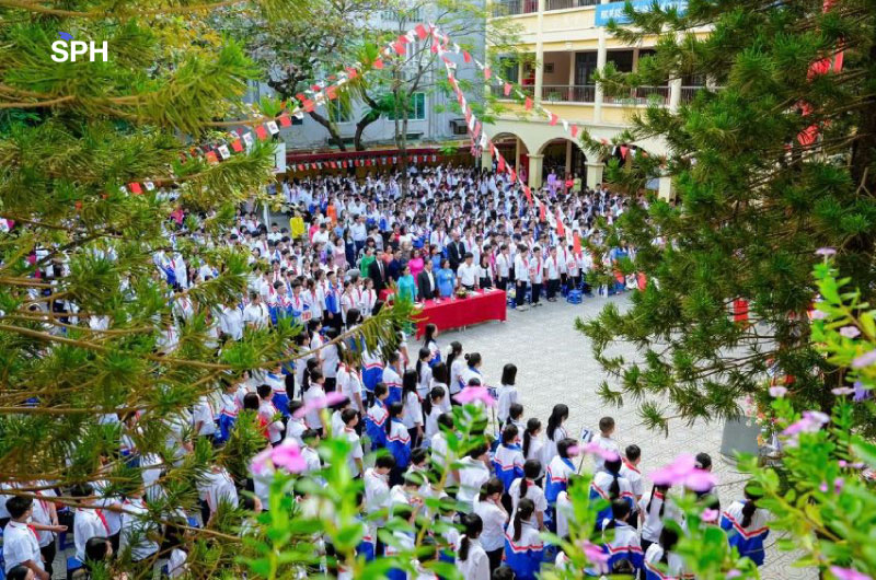 Trường THCS Trưng Nhị
