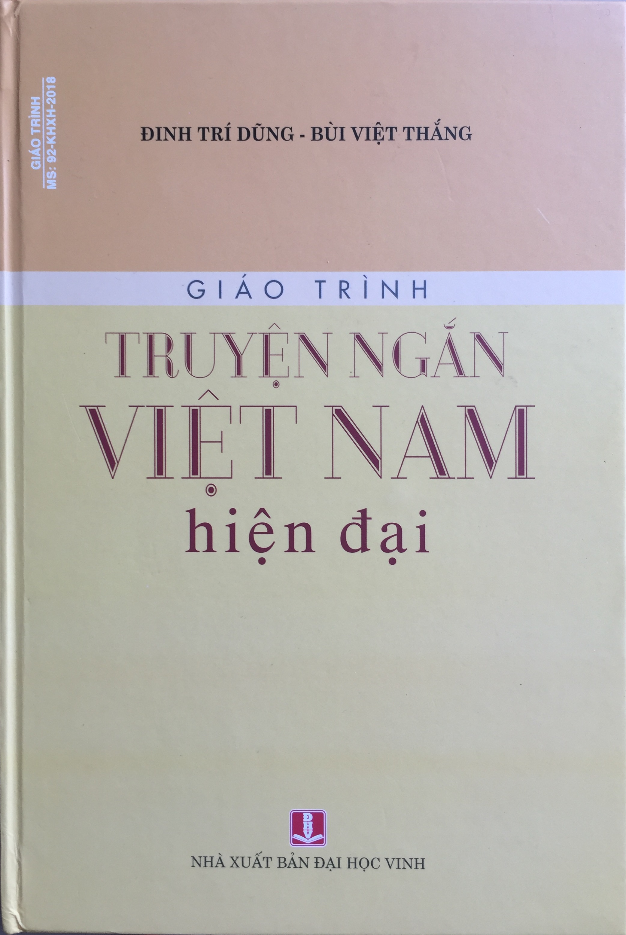 Truyện Ngắn Việt Nam Hiện Đại: Khám Phá Thế Giới Văn Học Đáng Sống