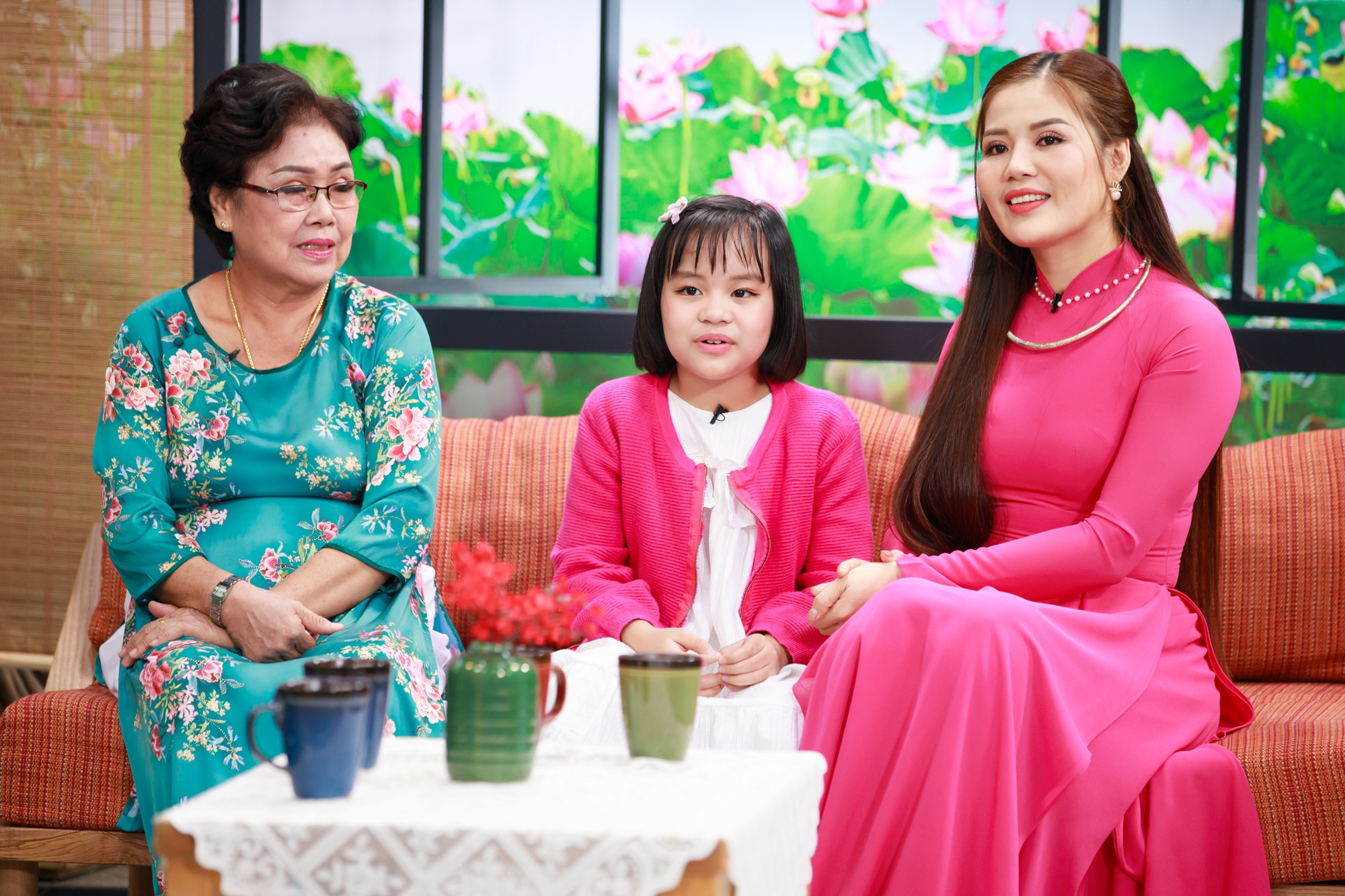 Tiểu sử Ca sĩ Đàm San Gallery 1