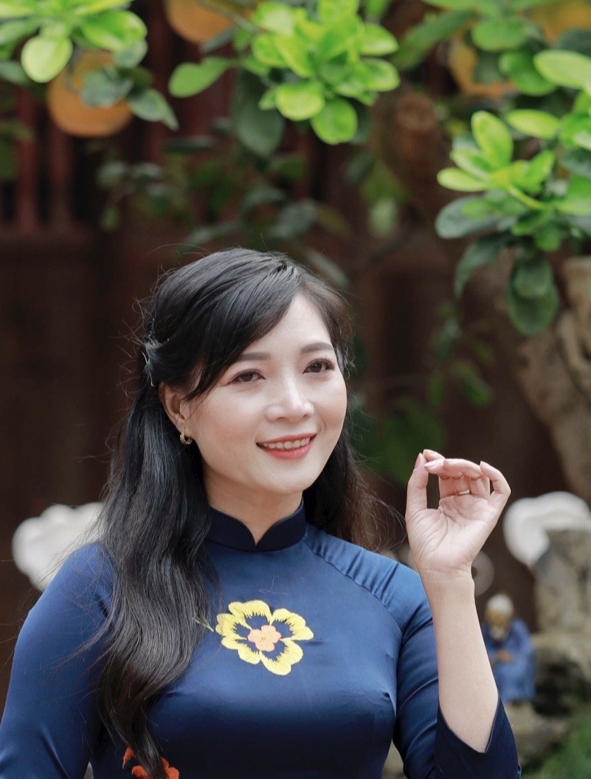 Tiểu sử ca sĩ Thiều Thu Sa Gallery 1