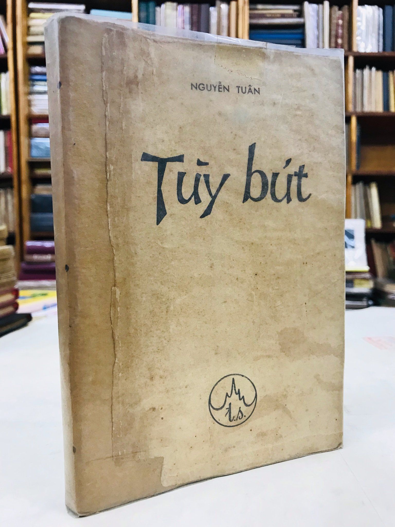 Tùy bút Nguyễn Tuân: Vẻ đẹp ngôn từ và chiều sâu tư tưởng Gallery 2
