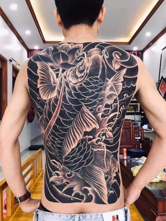 Áo Nhật Cổ Bít Lưng: Phong Cách Thời Trang Độc Đáo Gallery 1