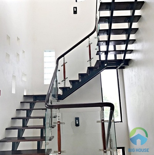 Bố trí thép cầu thang 3 vế Gallery 1