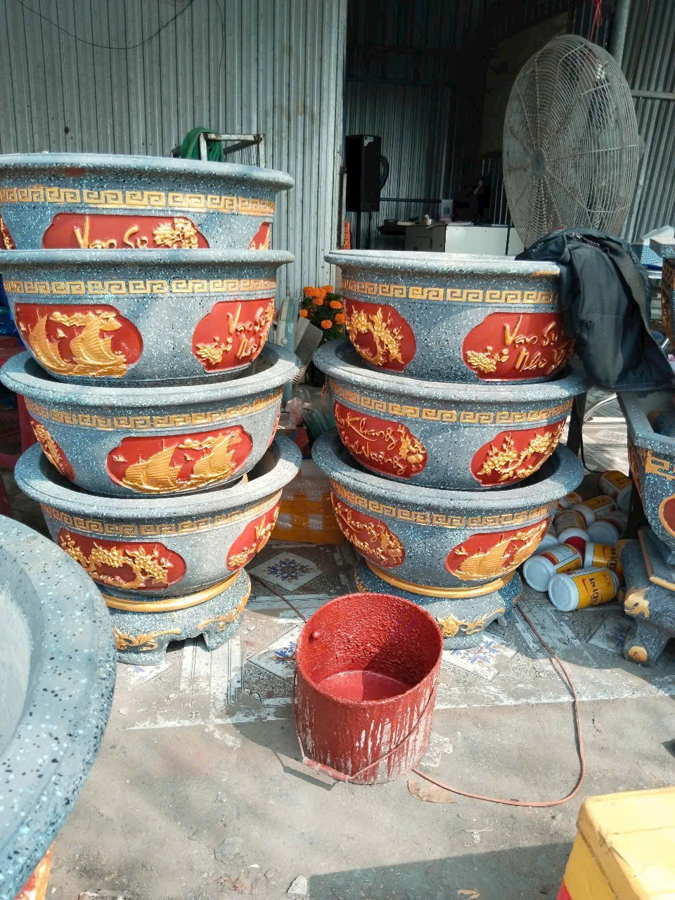 Chậu Xi Măng Giả Đá - Giải Pháp Trang Trí Tiện Lợi và Đẹp Mắt Gallery 1