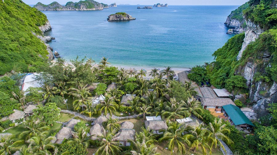 Bãi tắm Tùng Thu Cát Bà - Thiên đường nghỉ dưỡng hoang sơ giữa lòng vịnh Lan Hạ Gallery 1